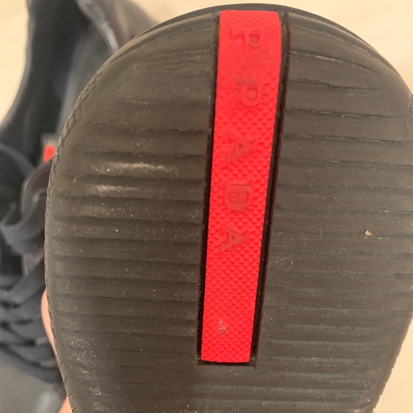 Prada men sneaker shoe size 10.5 - Picture 5 of 7